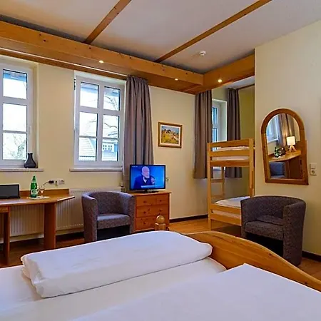 Zum Harzer Hotel